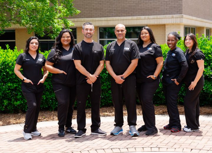 The physician and clinical team at Advanced Sports and Spine in Charlotte, NC